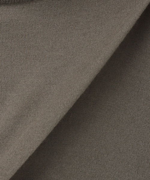 IENA（イエナ）の「ライトウールビッグタートルプルオーバー（ニット/セーター・レディース・ブラック/カーキ/グレー・FREE）」の11枚目の写真