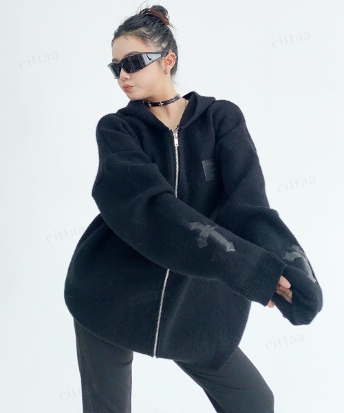 Dalfwin(ダールフィン)の「韓国ファッション フード付きクロスジップニットパーカー(パーカー・レディース・ブラック/ダークブラウン/グレー・FREE)」の7枚目の写真