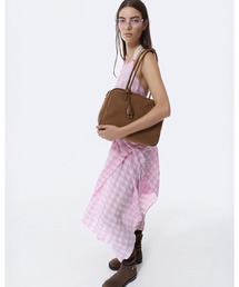 チャールズアンドキースブラウン トートバッグ トートバッグ(レディース) - ブラウン | CHARLES & KEITH