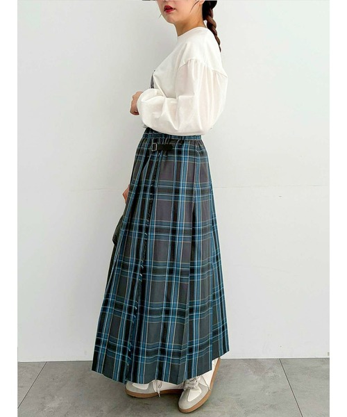 SM2（エスエムツー）の「袖布帛インレイロゴプルオーバー（Tシャツ/カットソー・レディース・オフホワイト/チャコールグレー/ブルー/ブラック/ボルドー・F）」の14枚目の写真