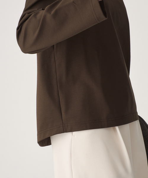 VERMEIL par iena(ヴェルメイユパーイエナ)の「Paralleled cotton プルオーバー(Tシャツ/カットソー・レディース・ブラック/ブラウン/ホワイト・FREE)」の14枚目の写真