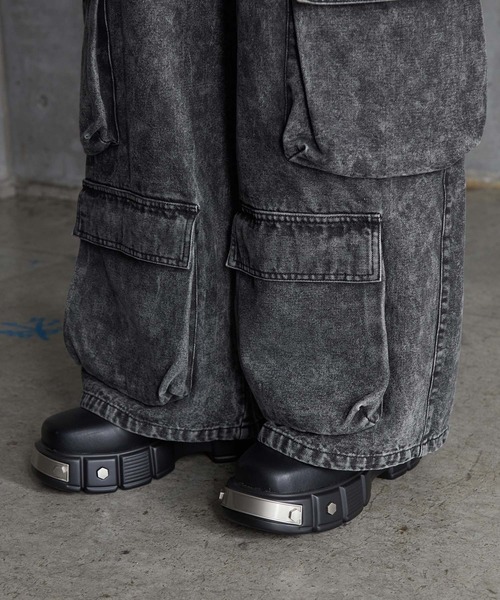 SERACE（セラス）の「【SERACE】Super wide vintage denim parachute cargo pants / スーパーワイドヴィンテージデニムパラシュートカーゴパンツ（デニムパンツ・メンズ・ブラック/ブルー/ホワイト・L/S/M）」の19枚目の写真