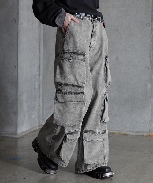 SERACE（セラス）の「【SERACE】Super wide vintage denim parachute cargo pants / スーパーワイドヴィンテージデニムパラシュートカーゴパンツ（デニムパンツ・メンズ・ブラック/ブルー/ホワイト・L/S/M）」の6枚目の写真