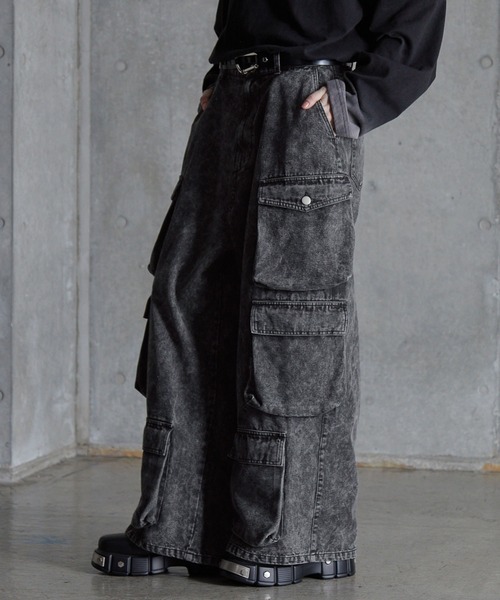 SERACE（セラス）の「【SERACE】Super wide vintage denim parachute cargo pants / スーパーワイドヴィンテージデニムパラシュートカーゴパンツ（デニムパンツ・メンズ・ブラック/ブルー/ホワイト・L/S/M）」の8枚目の写真