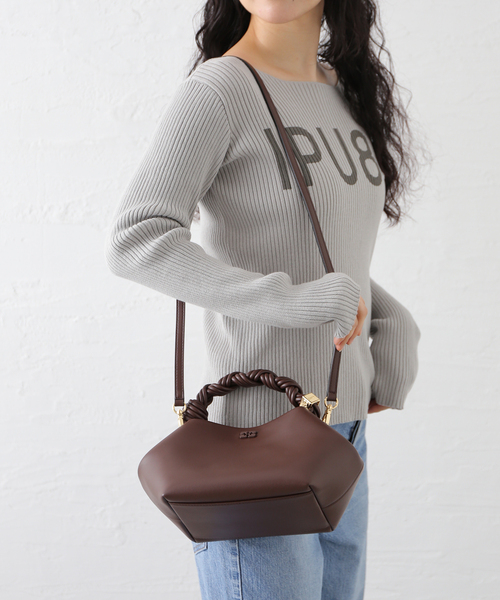 GANNI(ガニー)の「GANNI / ガニー Ganni Bou Bag Small(ショルダーバッグ・レディース・ブラック/ブラウン・FREE)」の19枚目の写真