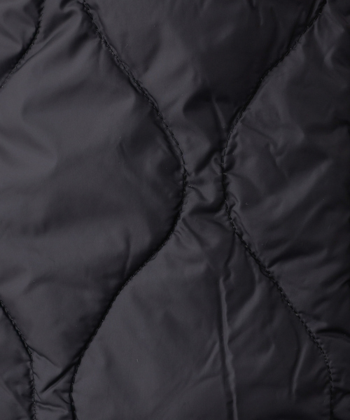 abahouse mavie（アバハウスマヴィ）の「【TAION】 Wジップ ダウンベスト（ダウンベスト・レディース・ブラック/セージグリーン・フリー）」の16枚目の写真