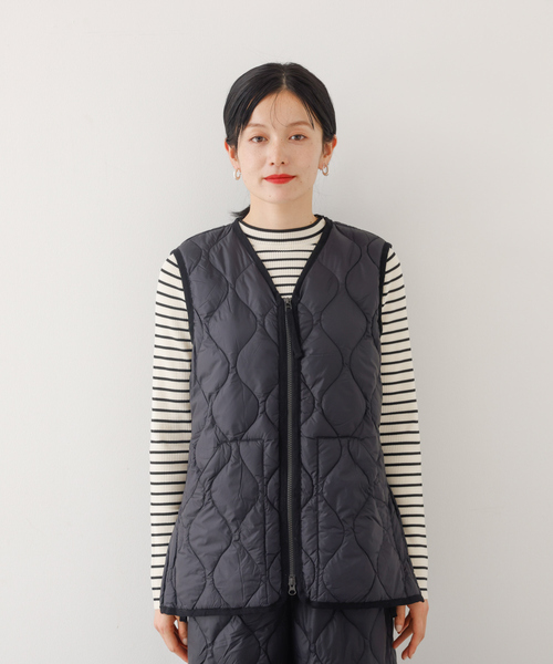 abahouse mavie（アバハウスマヴィ）の「【TAION】 Wジップ ダウンベスト（ダウンベスト・レディース・ブラック/セージグリーン・フリー）」の6枚目の写真