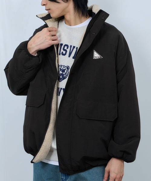 NAVY(ネイビー)の「nAvy 裏ボアリバーシブルブルゾン(ブルゾン・レディース・ネイビー系/ブラック×ブラック/ベージュ×ブラック・S/L/M)」の4枚目の写真