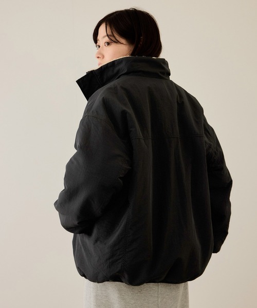 NAVY(ネイビー)の「nAvy 裏ボアリバーシブルブルゾン(ブルゾン・レディース・ネイビー系/ブラック×ブラック/ベージュ×ブラック・S/L/M)」の18枚目の写真