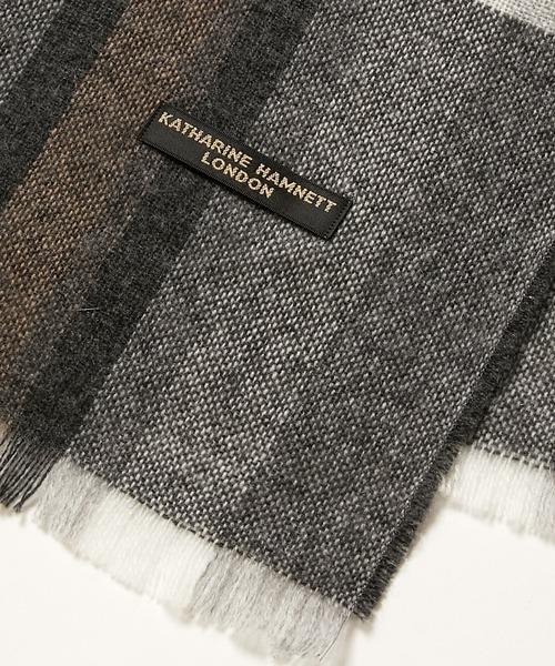 KATHARINE HAMNETT LONDON （キャサリンハムネットロンドン）の「KATHARINE HAMNETT LONDON/キャサリンハムネットロンドン カシミヤ100% チェックマフラー（マフラー・メンズ・ライトグレー/ベージュ/ネイビー・FREE）」の6枚目の写真