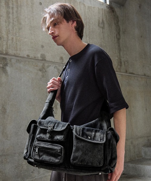 CLEL(クレイル)の「【CLEL】Fringe/Basic Denim Shoulder Bag / フリンジ/ベーシック デニムショルダーバッグ(ショルダーバッグ・メンズ・ブラック系/グレー/ブルー系・FREE)」の9枚目の写真