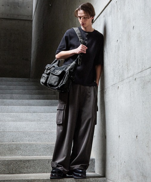 CLEL(クレイル)の「【CLEL】Fringe/Basic Denim Shoulder Bag / フリンジ/ベーシック デニムショルダーバッグ(ショルダーバッグ・メンズ・ブラック系/グレー/ブルー系・FREE)」の11枚目の写真