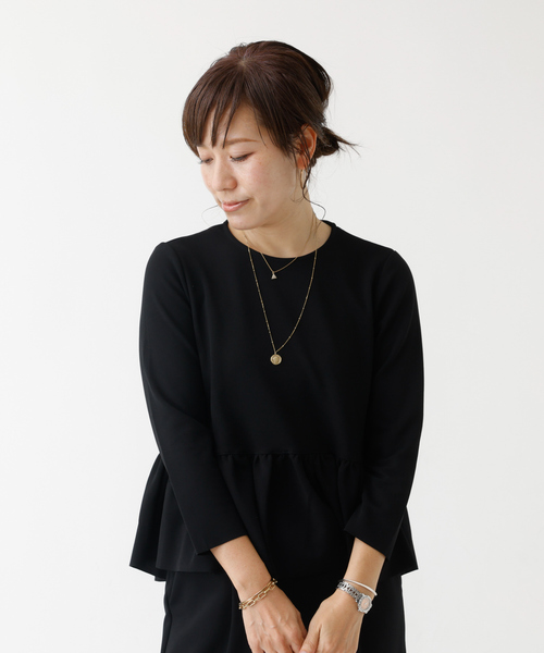 DESIGNWORKS(デザインワークス)の「【セットアップ対応】ぺプラムトップス(シャツ/ブラウス・レディース・アイボリー/ブラック/ネイビー・フリー)」の8枚目の写真