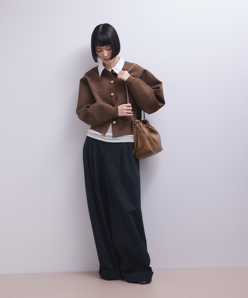 ADAM ET ROPE'(アダムエロペ)の「3タックワイドチノパンツ(チノパンツ・レディース・ベージュ/ネイビー・36/38)」の6枚目の写真