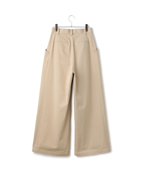 ADAM ET ROPE'(アダムエロペ)の「3タックワイドチノパンツ(チノパンツ・レディース・ベージュ/ネイビー・36/38)」の13枚目の写真