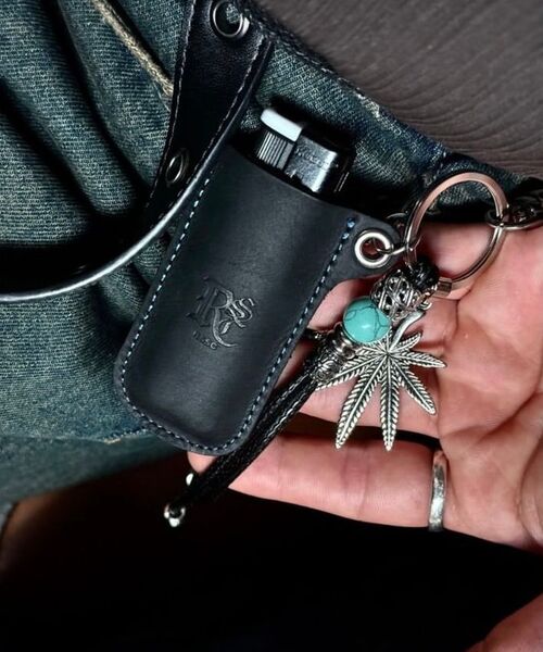 RSSC（アールエスエスシー）の「LEATHER CASE KEYRING - BLACK（キーケース/キーアクセサリー・レディース・その他・FREE）」の4枚目の写真