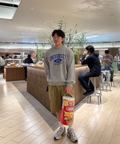 UNDEROFF(アンダーオフ)の「アセンティックリラックスドユニバーシティマンツーマンスウェットグレー(スウェット・レディース・グレー・SMALL/MEDIUM/LARGE/X-LARGE)」の8枚目の写真