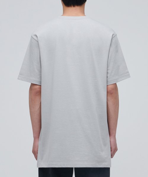 MUSINSA STANDARD（ムシンサスタンダード）の「レイヤードクルーネックTシャツ_ロング丈 [ライトグレー]（Tシャツ/カットソー・メンズ・その他・SMALL/MEDIUM/X-SMALL）」の4枚目の写真
