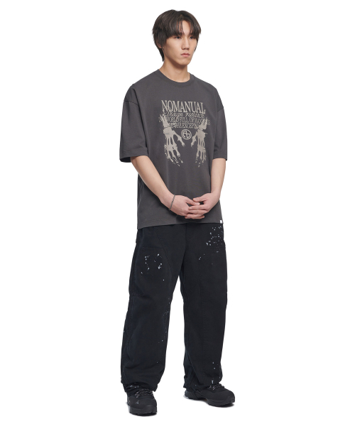 NOMANUAL(NOMANUAL)の「SKELETON HANDS T-SHIRT - CHARCOAL(Tシャツ/カットソー・レディース・その他・SMALL/MEDIUM/LARGE/X-LARGE)」の3枚目の写真