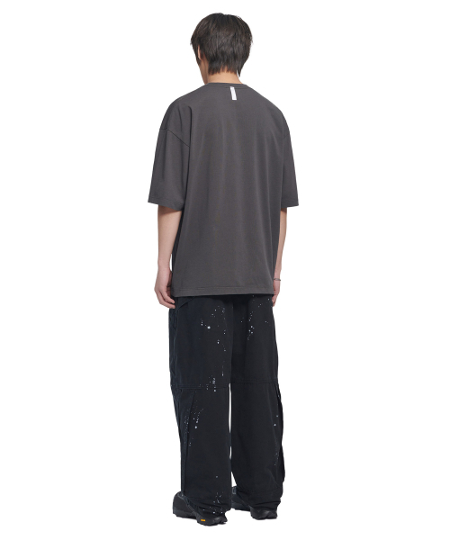 NOMANUAL(NOMANUAL)の「SKELETON HANDS T-SHIRT - CHARCOAL(Tシャツ/カットソー・レディース・その他・SMALL/MEDIUM/LARGE/X-LARGE)」の4枚目の写真