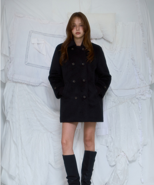 ROSEFRANTZ（ロゼフランツ）の「Two-button Wool Half Coat [Black]（チェスターコート・レディース・ブラック・OS）」の2枚目の写真