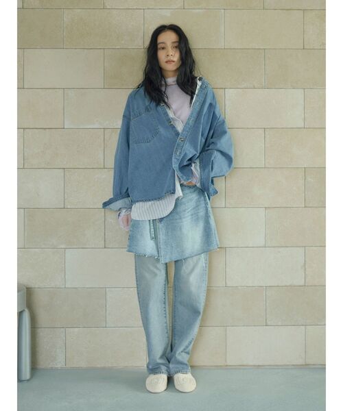 Ungrid（アングリッド）の「ポケットデザインデニムシャツ（シャツ/ブラウス・レディース・ブラック/ブルー・FREE）」の7枚目の写真