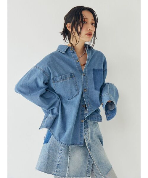 Ungrid（アングリッド）の「ポケットデザインデニムシャツ（シャツ/ブラウス・レディース・ブラック/ブルー・FREE）」の14枚目の写真