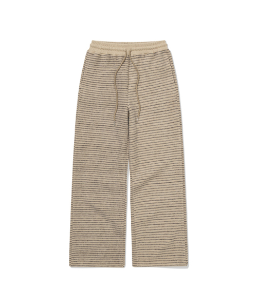 MOAA（モア）の「Fuzzy Stripe Pants (BEIGE)（スウェットパンツ・レディース・その他・SMALL/MEDIUM）」の4枚目の写真
