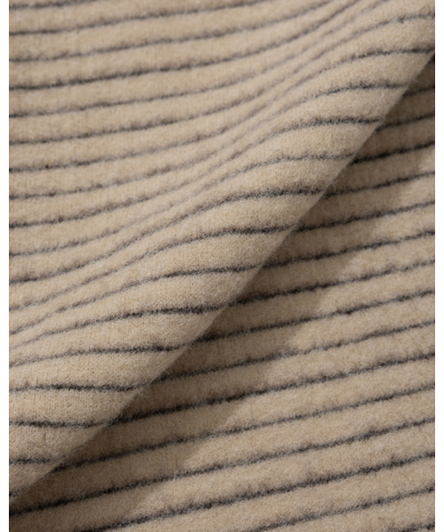 MOAA（モア）の「Fuzzy Stripe Pants (BEIGE)（スウェットパンツ・レディース・その他・SMALL/MEDIUM）」の2枚目の写真