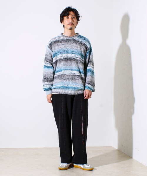 GLOSTER（グロスター）の「【ふんわり立体感】グラデーションブークレプルオーバー（ニット/セーター・メンズ・イエロー系その他/パープル系その他/ブルー系その他・S/M/L）」の4枚目の写真