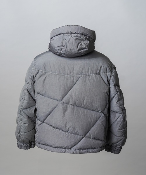 MAISON SPECIAL(メゾンスペシャル)の「《UNISEX》Garment-dye Prime-Over Hood Down Jacket/ガーメントダイプライムオーバーフードダウンブルゾン【MAISON SPECIAL/メゾンスペシャル】(ダウンジャケット/コート・メンズ・ブラック/チャコールグレー/ブルー・0/1/2)」の5枚目の写真