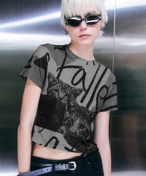 Fallett(ファレット)の「キャットプリントトップ チャコール(Tシャツ/カットソー・レディース・その他・SMALL)」の1枚目の写真