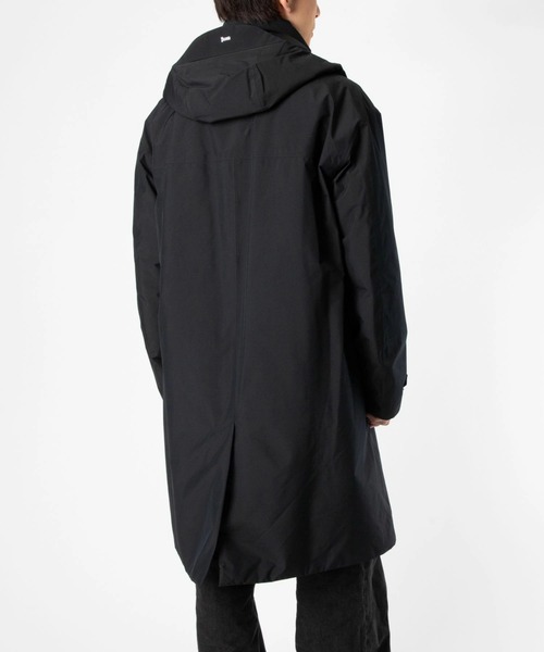 HERNO(ヘルノ)の「HERNO 2 LAYER GORETEX COAT ヘルノ ゴアテックス パーカ(モッズコート・メンズ・ブラック・48/50/46/52)」の6枚目の写真