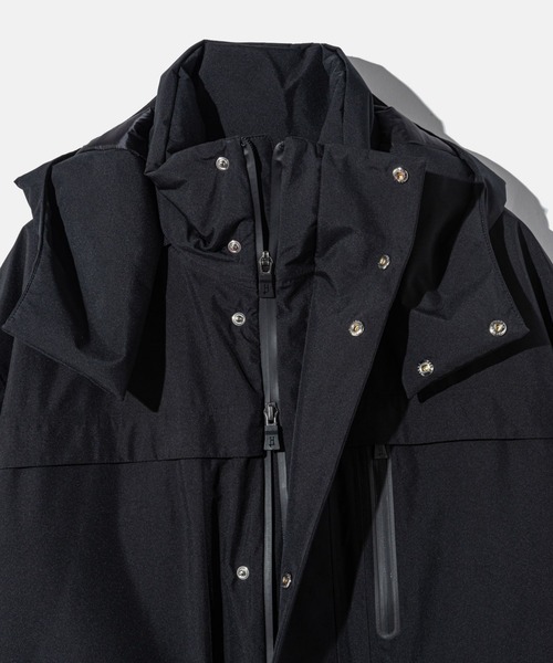 HERNO(ヘルノ)の「HERNO 2 LAYER GORETEX COAT ヘルノ ゴアテックス パーカ(モッズコート・メンズ・ブラック・48/50/46/52)」の9枚目の写真