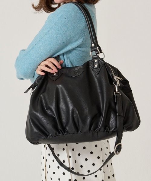 TINA：JOJUN（ティーナジョジュン）の「エディターズ バッグ TINA：JOJUN（ショルダーバッグ・レディース・パープル系その他/ブラック・F）」の2枚目の写真