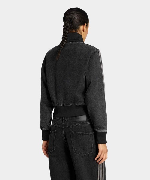 adidas（アディダス）の「ファイヤーバード トラックトップ デニム / ジャージ / トラックジャケット / アディダスオリジナルス adidas Originals（デニムジャケット・レディース・ブラック・X-LARGE/LARGE/XX-LARGE/X-SMALL/SMALL/MEDIUM）」の2枚目の写真