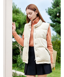 NITINA（ニティナ）の「Corduroy down vest BG（ダウンベスト）」