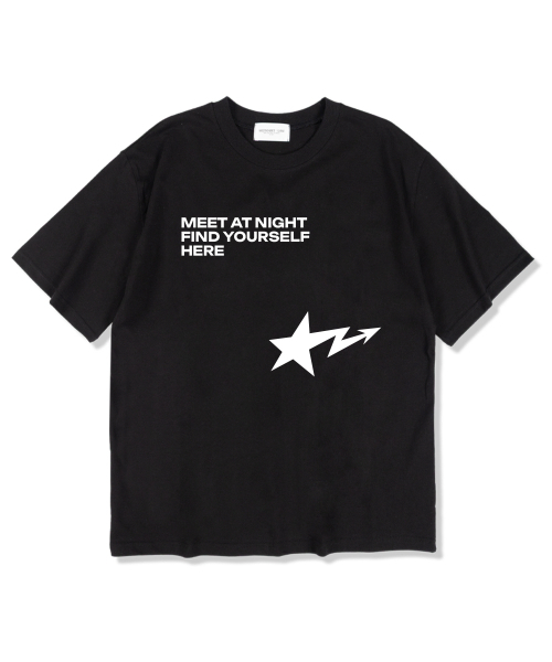MIDNIGHT12AM(ミッドナイト12エーエム)の「パインユアセルフ 半袖Tシャツ ブラック(Tシャツ/カットソー・メンズ・その他・LARGE/X-LARGE/XX-LARGE)」の1枚目の写真