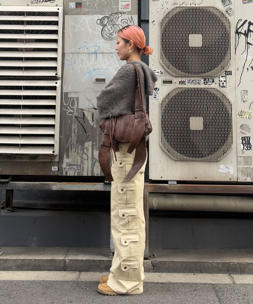 Oriens JOURNAL STANDARD（オリエンス ジャーナルスタンダード）の「ファーファーニットフーディー（ニット/セーター・レディース・グレー/ネイビー・FREE）」の6枚目の写真