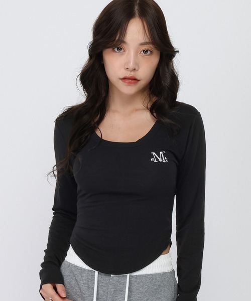 MUCENT(ムセント)の「MUCENT/スクエアネックロングスリーブ(Tシャツ/カットソー・レディース・グレー/ブラック/アイボリー/ピンク/ブラウン/チャコール・FREE)」の2枚目の写真