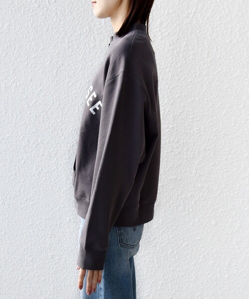 SHIPS（シップス）の「【SHIPS別注】TENNESSEE:〈洗濯機可能〉ハーフ ジップ スウェット（スウェット・レディース・アイボリー/チャコールグレー・ONE SIZE）」の21枚目の写真