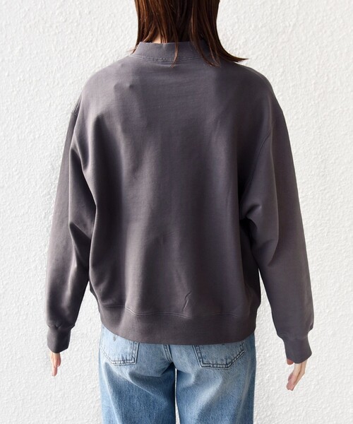 SHIPS（シップス）の「【SHIPS別注】TENNESSEE:〈洗濯機可能〉ハーフ ジップ スウェット（スウェット・レディース・アイボリー/チャコールグレー・ONE SIZE）」の22枚目の写真