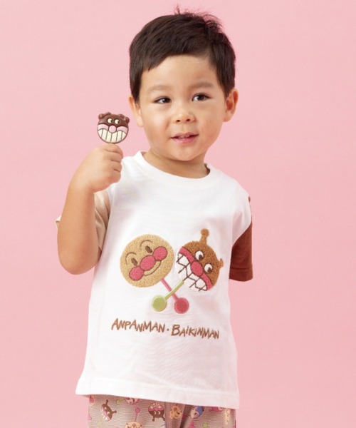 ANPANMAN KIDS COLLECTION(アンパンマンキッズコレクション)の「ペロペロチョコさがら刺繍Tシャツ(Tシャツ/カットソー・キッズ・オフホワイト/ピンク・80cm/120cm/110cm/100cm/90cm)」の1枚目の写真