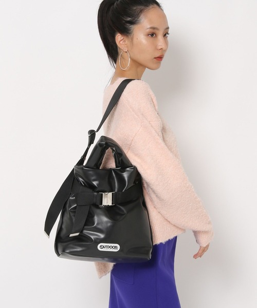 OUTDOOR PRODUCTS（アウトドアプロダクツ）の「【HEREIAM】OUTDOOR PRODUCTS別注/2WAYベルトトートバッグS(ﾚｻﾞｰ)（トートバッグ・レディース・ブラック・FREE）」の3枚目の写真