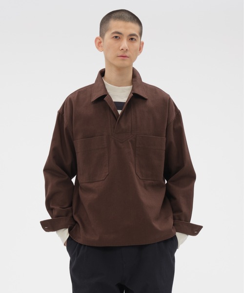 MHL.（エムエイチエル）の「WORK COTTON DRILL SHIRT（シャツ/ブラウス・メンズ・グレー系その他7/ブラウン系その他2・LARGE/MEDIUM）」の2枚目の写真
