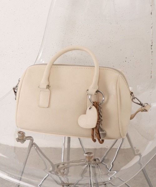 archives（アルシーヴ）の「チャーム付きボストンバッグ（ボストンバッグ・レディース・キャメル/アイボリー/ブラック・FREE）」の5枚目の写真