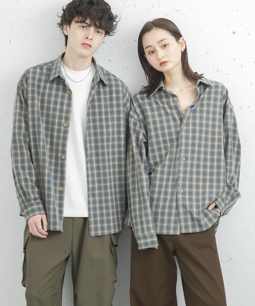 SENSE OF PLACE by URBAN RESEARCH（センスオブプレイスバイアーバンリサーチ）の「『ユニセックス』『イージーケア』カラールーズシャツ（シャツ/ブラウス・メンズ・ブラック/チャコールグレー/ライトブルー/ネイビー/ライトベージュ・MEDIUM/LARGE）」の4枚目の写真