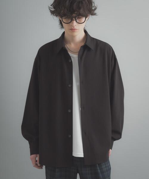 SENSE OF PLACE by URBAN RESEARCH（センスオブプレイスバイアーバンリサーチ）の「『ユニセックス』『イージーケア』カラールーズシャツ（シャツ/ブラウス・メンズ・ブラック/チャコールグレー/ライトブルー/ネイビー/ライトベージュ・MEDIUM/LARGE）」の8枚目の写真