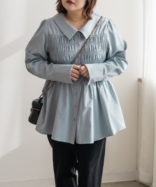 CLETTE(クレット)の「CLETTEオリジナルシャーリングフレアシャツ(シャツ/ブラウス・レディース・グレイッシュベージュ/チャコールグレー/ブルー・4L/3L/LL)」の1枚目の写真