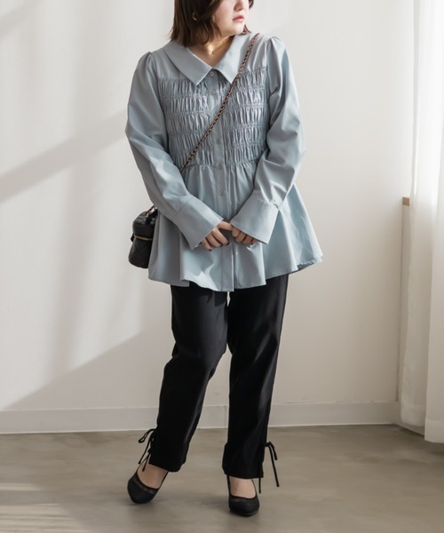 CLETTE(クレット)の「CLETTEオリジナルシャーリングフレアシャツ(シャツ/ブラウス・レディース・グレイッシュベージュ/チャコールグレー/ブルー・4L/3L/LL)」の13枚目の写真